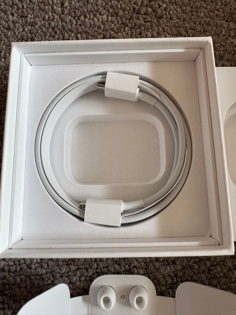 AirPods Pro 第2世代　タイプC 付属品・箱あり