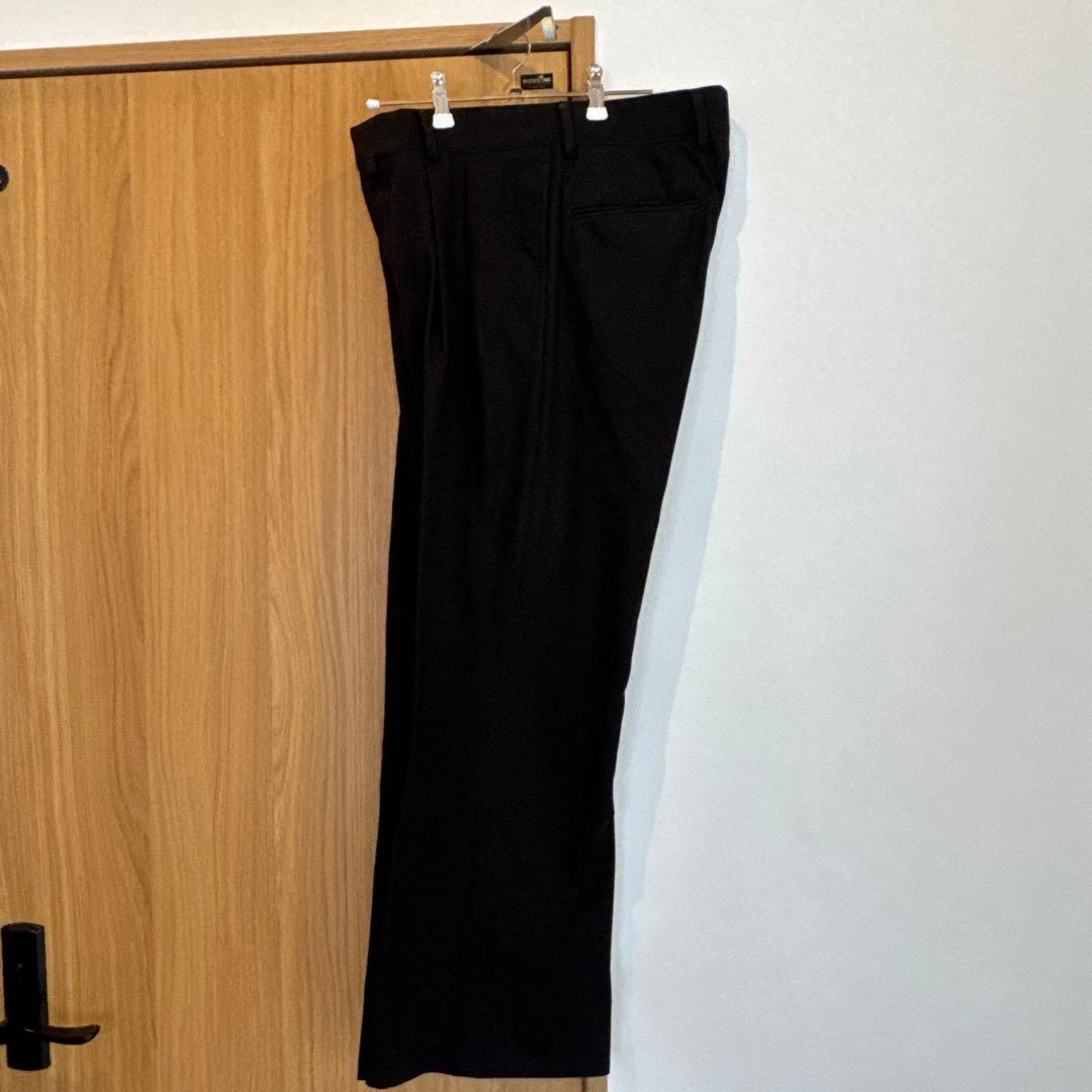 NEAT フレアツータックスラックス ブラック