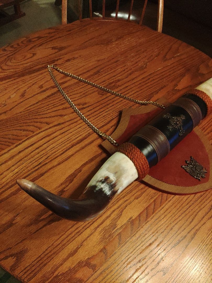 バッファロー　角　ホーン　天然　貴重　アメリカ　アンティーク　ヴィンテージ　牛革