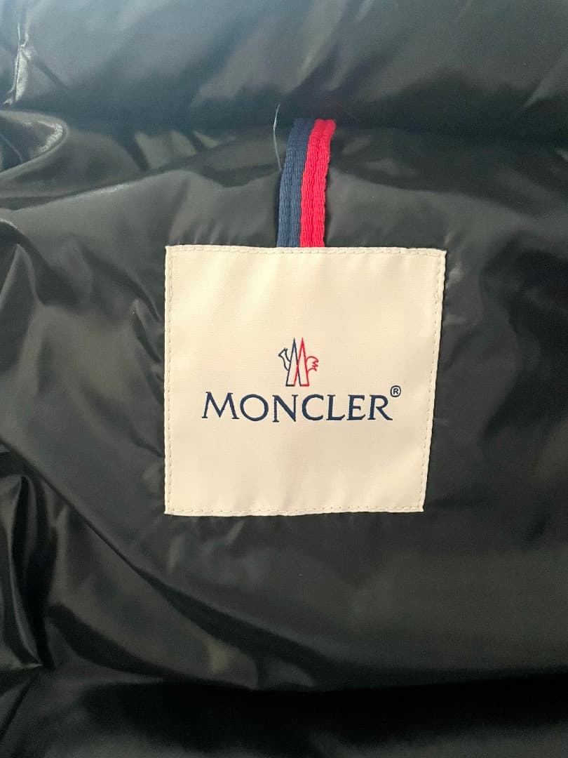 【美品】モンクレール　ゲイリーダウンジャケット メンズ ネイビー３/L