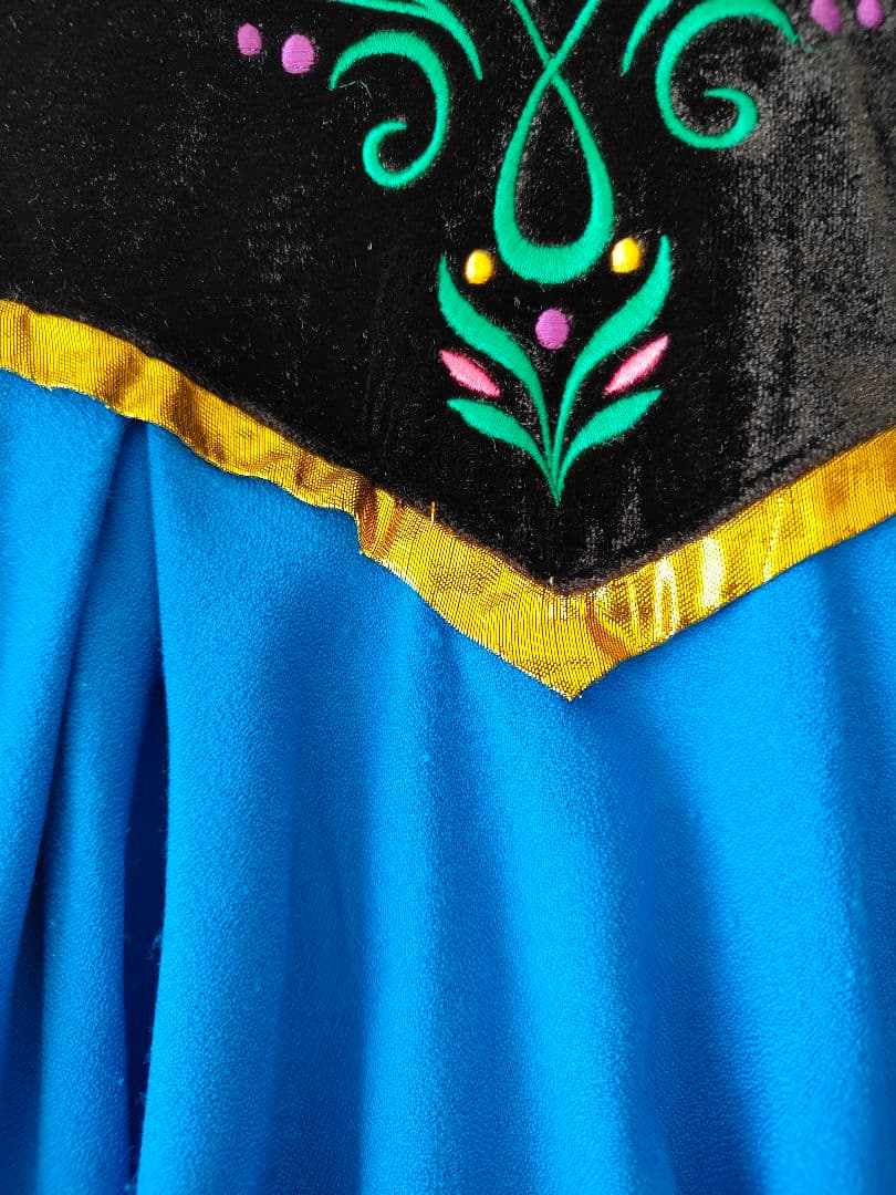 【ディズニー公式】ビビディ・バビディブティック、廃盤 アナ雪、アナ衣装、ドレス、