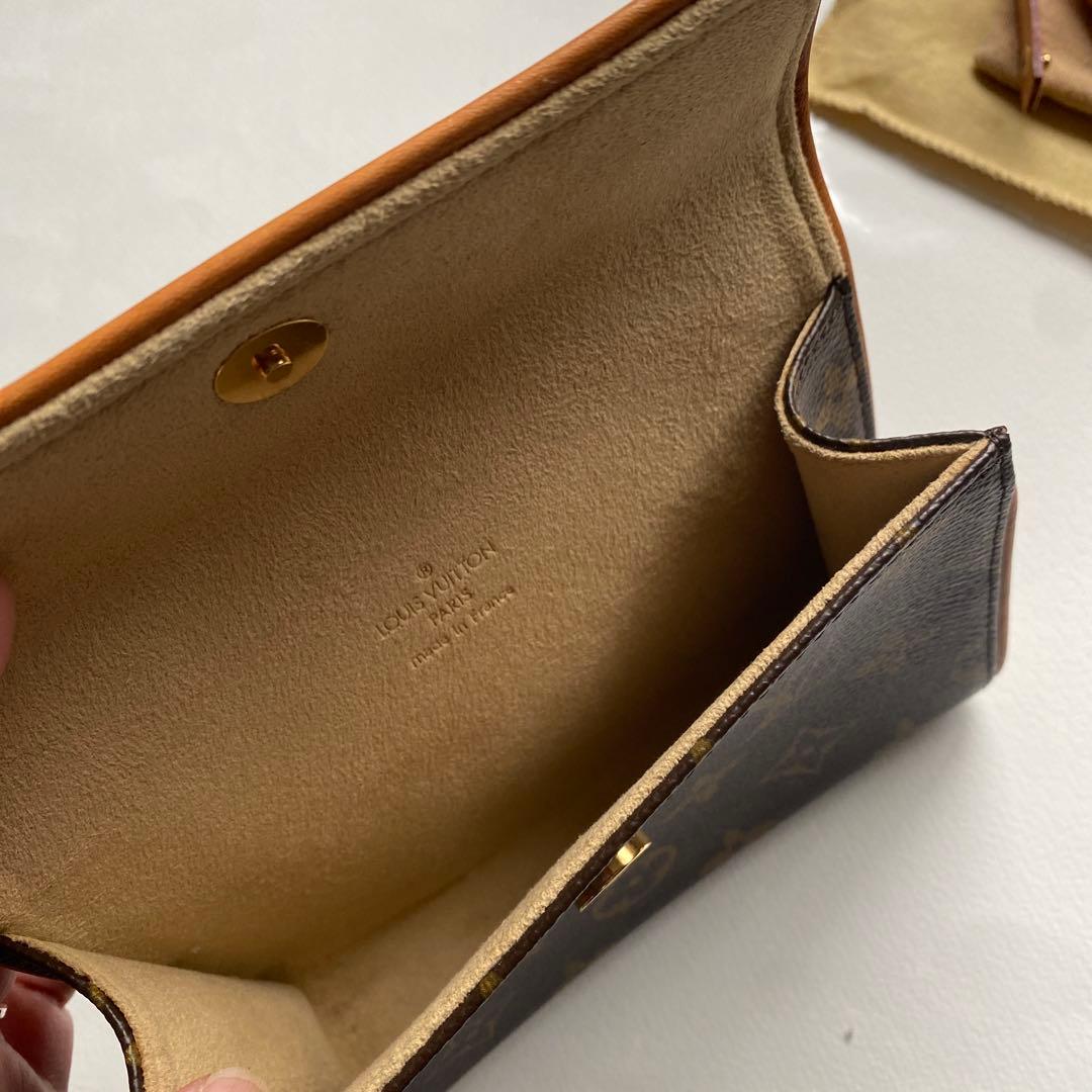 ルイ・ヴィトン ボディバッグ ブラウン