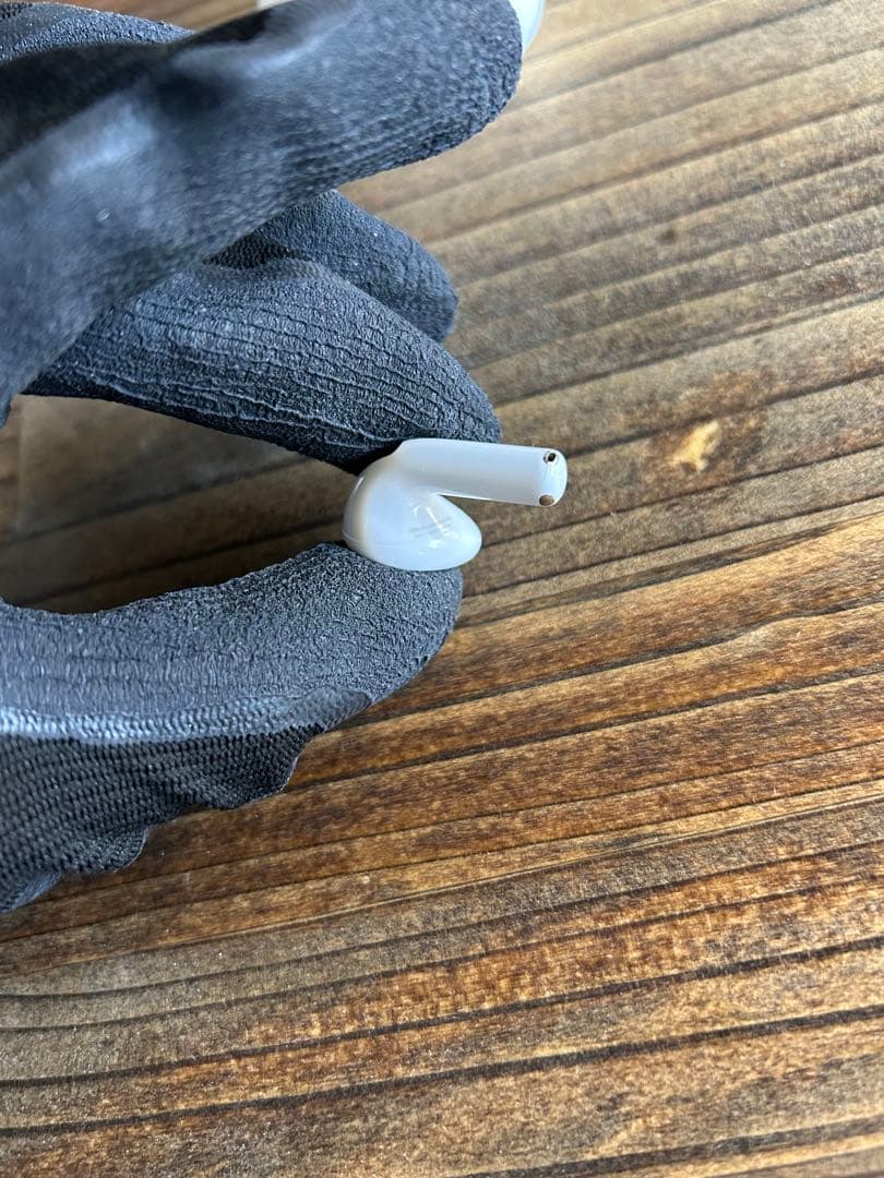 AirPods 4（エアーポッズ 4） アクティブノイズキャンセリング搭載