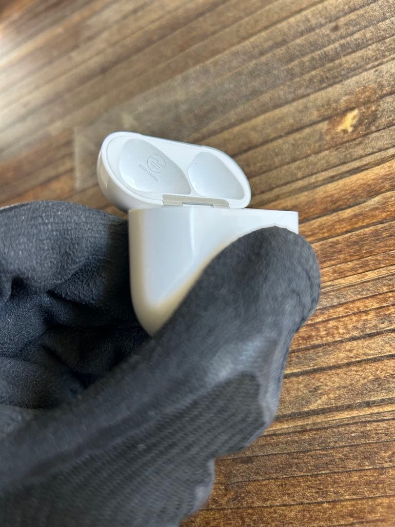 AirPods 4（エアーポッズ 4） アクティブノイズキャンセリング搭載