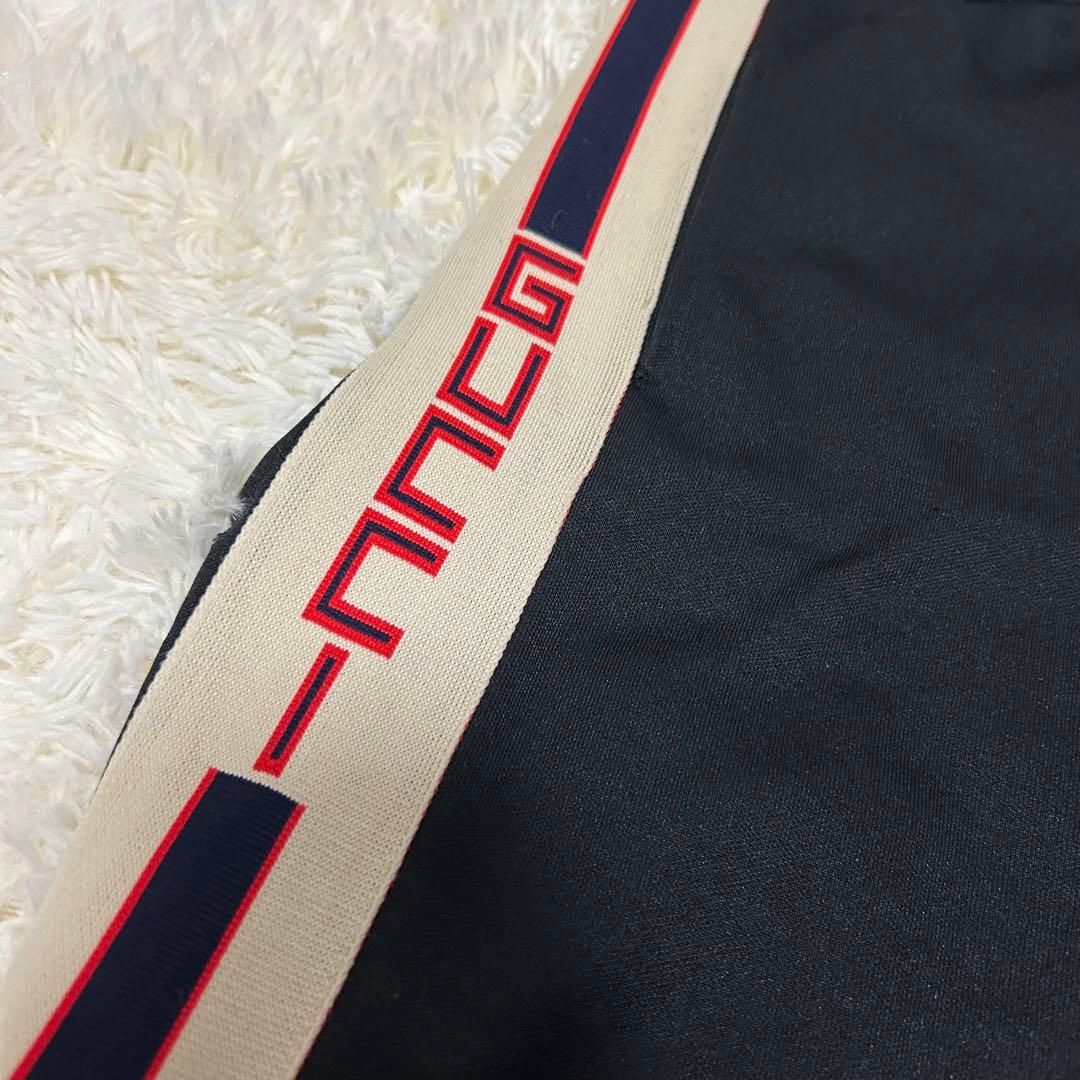 美品　GUCCI グッチ　テクニカルハーフパンツ　サイドライン　ブラック　綿