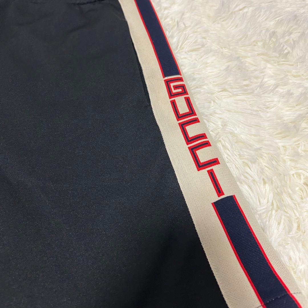 美品　GUCCI グッチ　テクニカルハーフパンツ　サイドライン　ブラック　綿