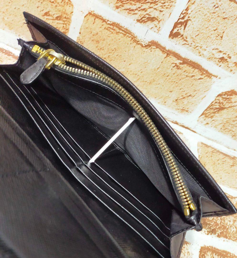 リボン付きブラック長財布