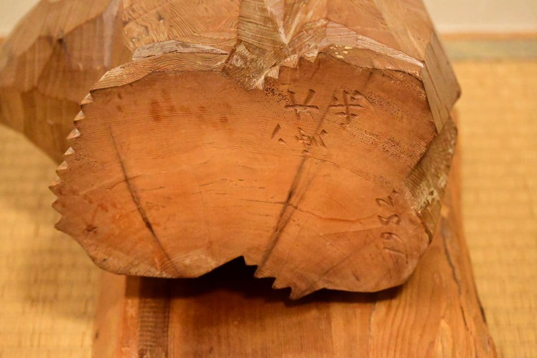 木製クマ彫刻 八雲　木歩　引間二郎