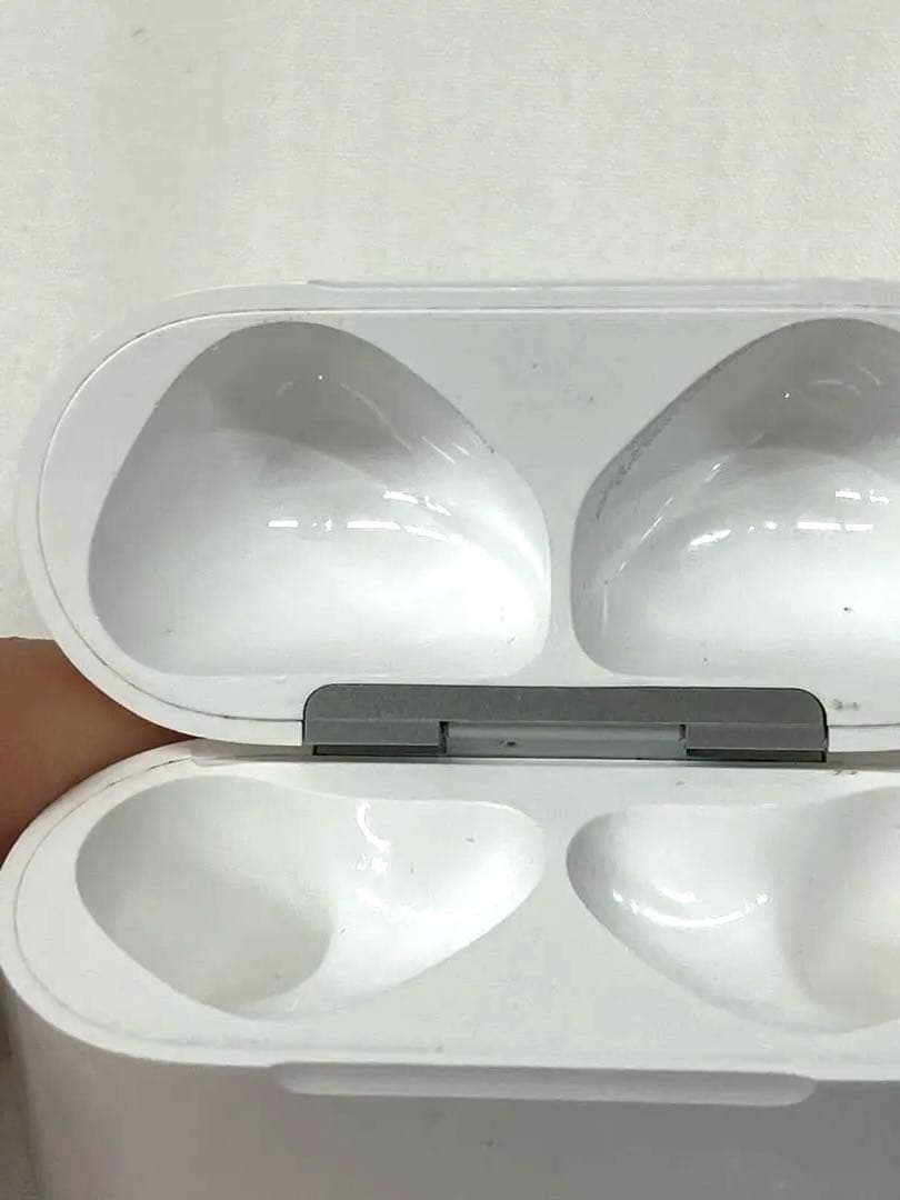 AirPods 4 本体 箱 初期化済み