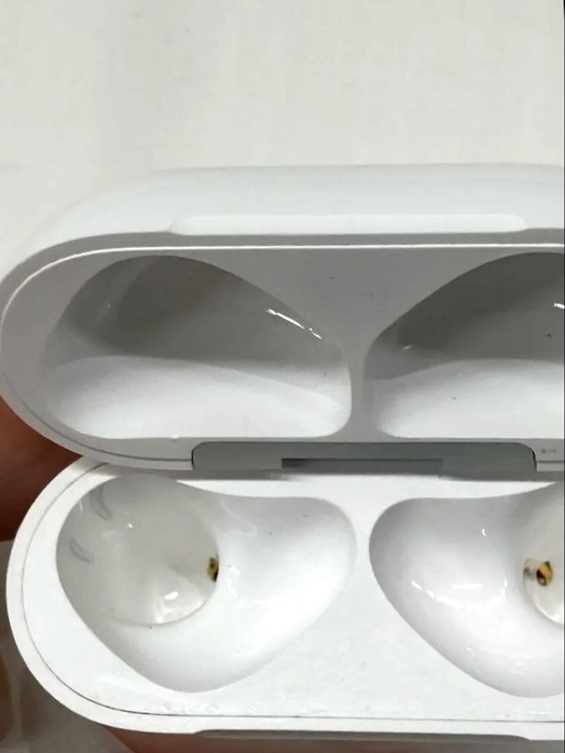 AirPods 4 本体 箱 初期化済み