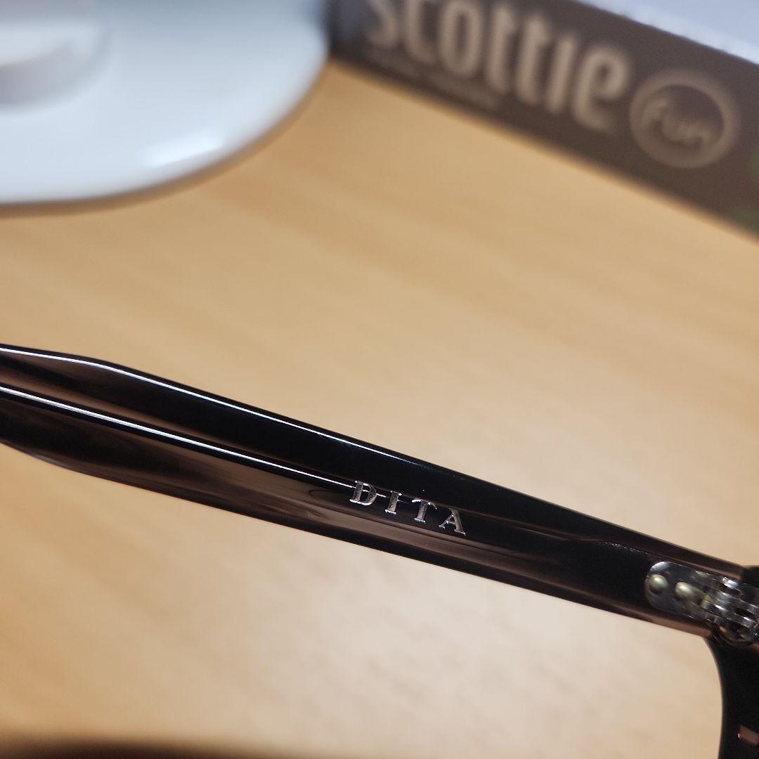 DITA CORSICA ピンクレンズ サングラス