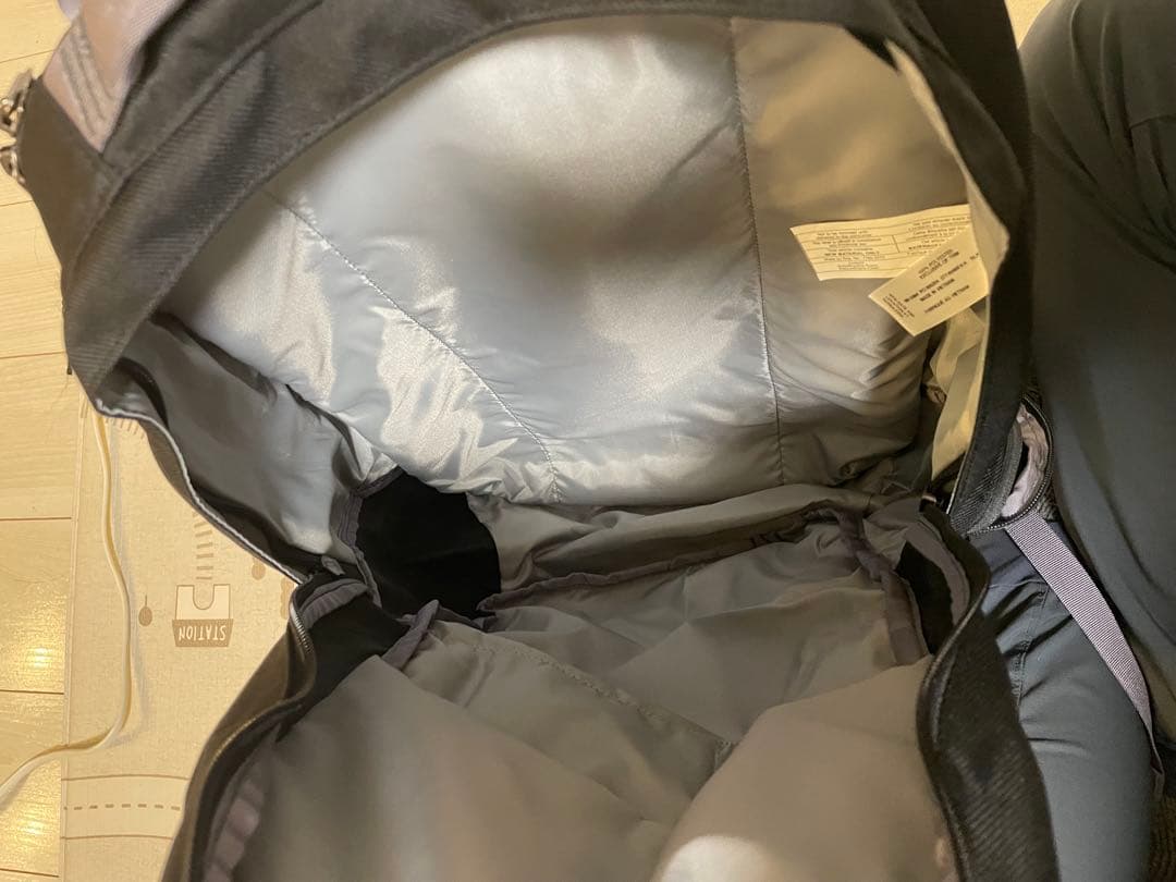 極美品　名作　パタゴニア トランスポート パック 30L ブラック　49480