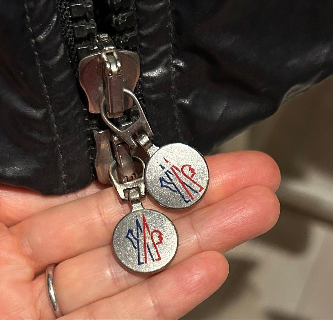 モンクレール ヒマラヤ L HIMALAYA 黒ダウン タグあり