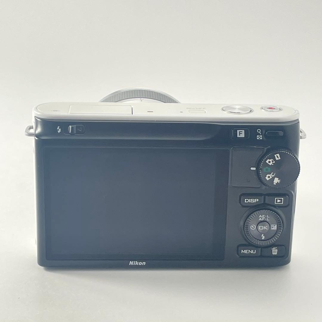 【ショット数2000・返品保証】Nikon1 J2 ホワイト レンズキット