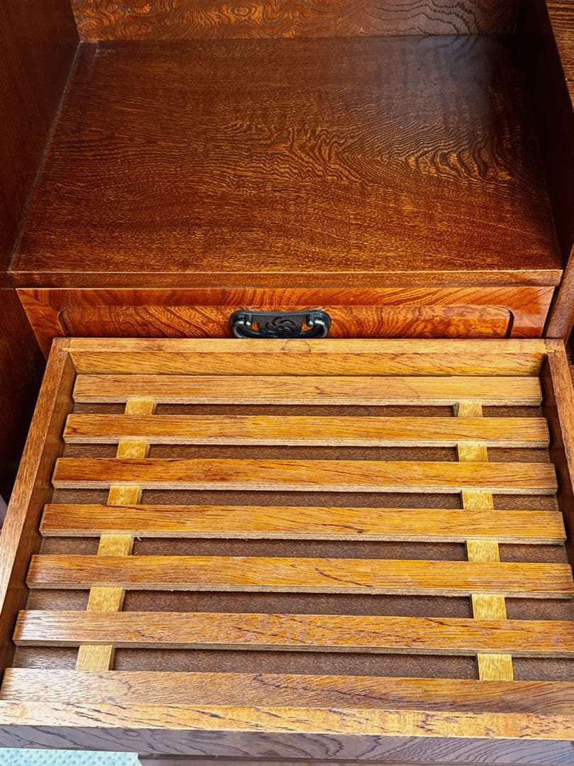 【美品】茶箪笥　昭和レトロ　箪笥　飾り棚　カップボード　茶室棚