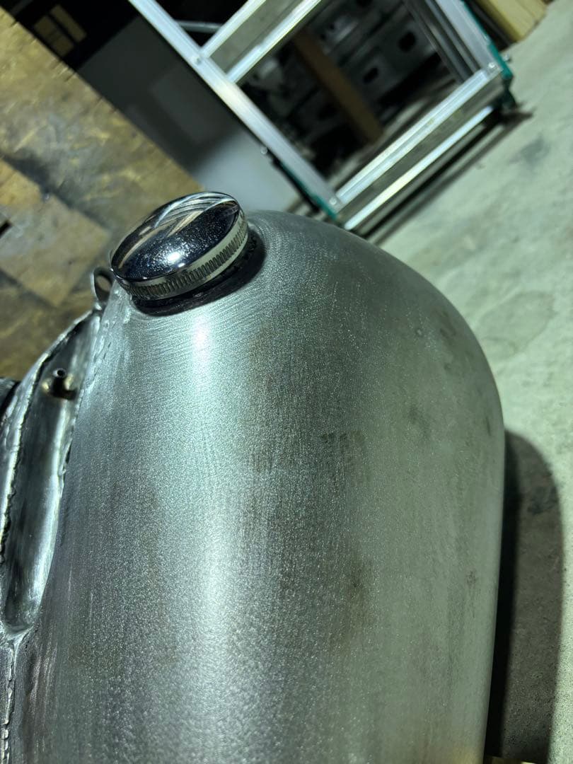 ハーレーダビッドソン分割タンク加工品