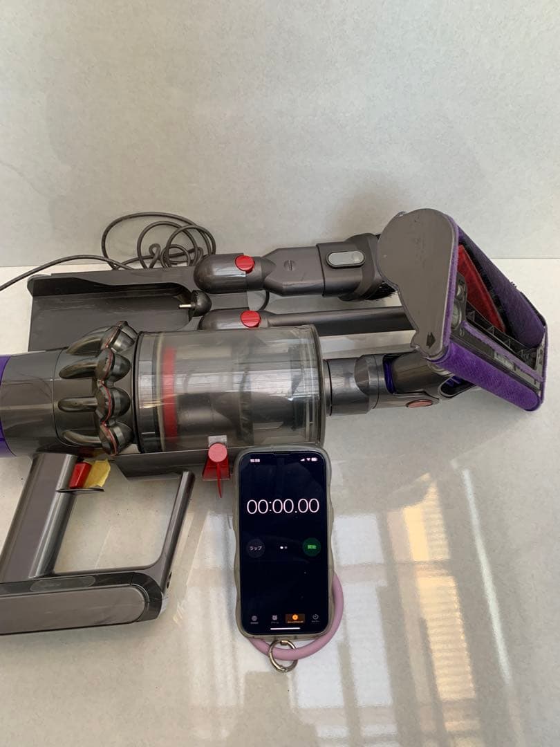 Dyson SV12コードレスクリーナー