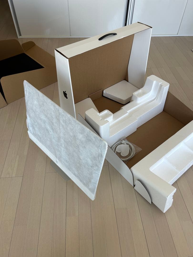 Apple iMac27 Retina5K 2019モデル SSD1TB