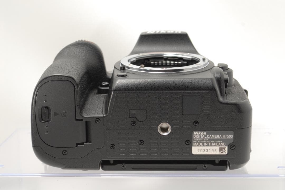 ☘️極美品✨遠近撮影可能✨スマホ転送☘️Nikon D7500 28-300mm