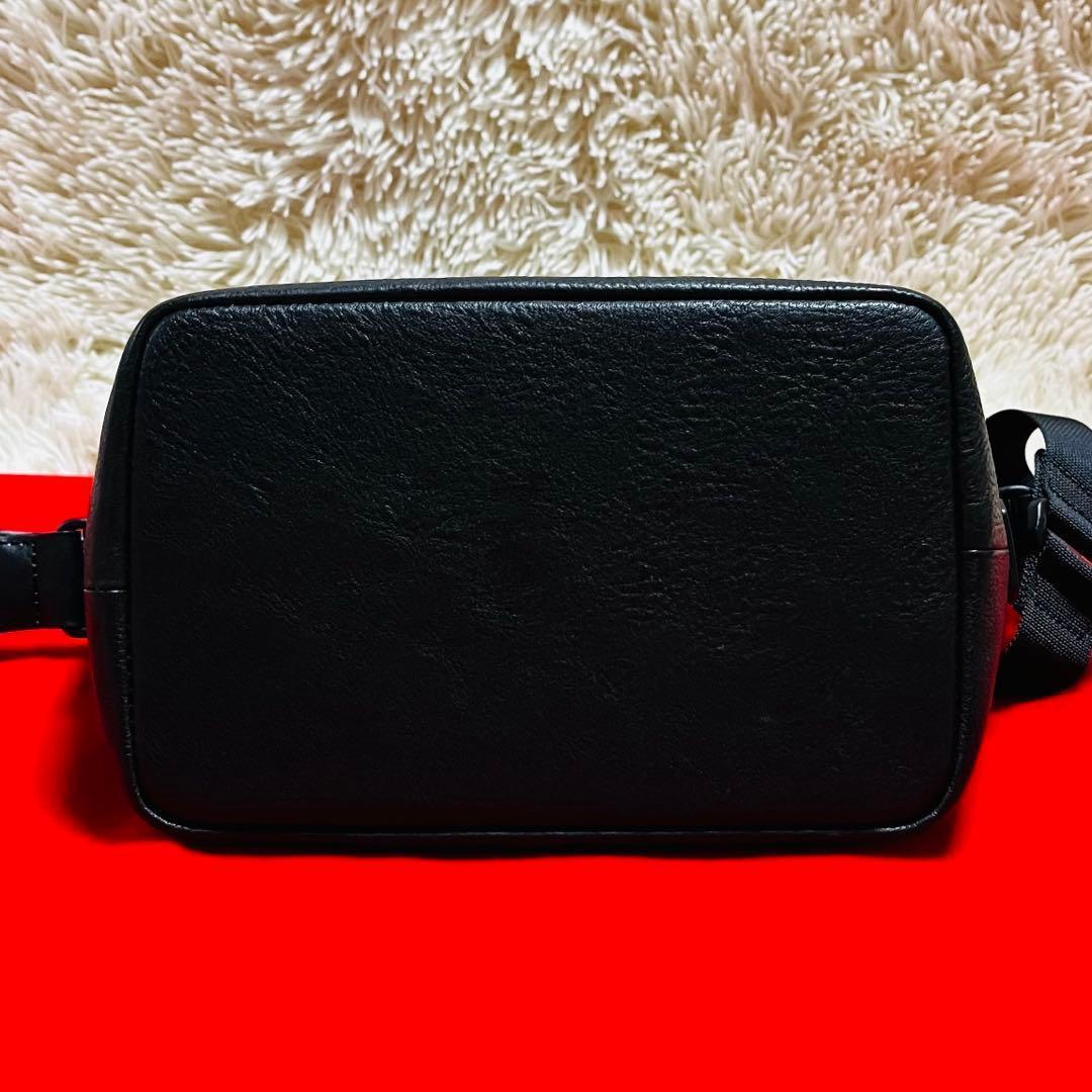 【美品】土屋鞄 ザ シーンズ カメラバッグ ショルダーバッグ ブラック