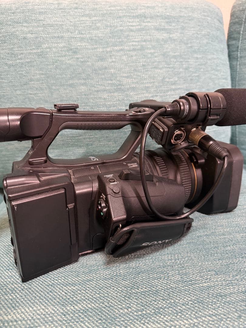 ち*ん様 【美品】SONY HXR-NX5J NXCAMカムコーダー　値下げ可能