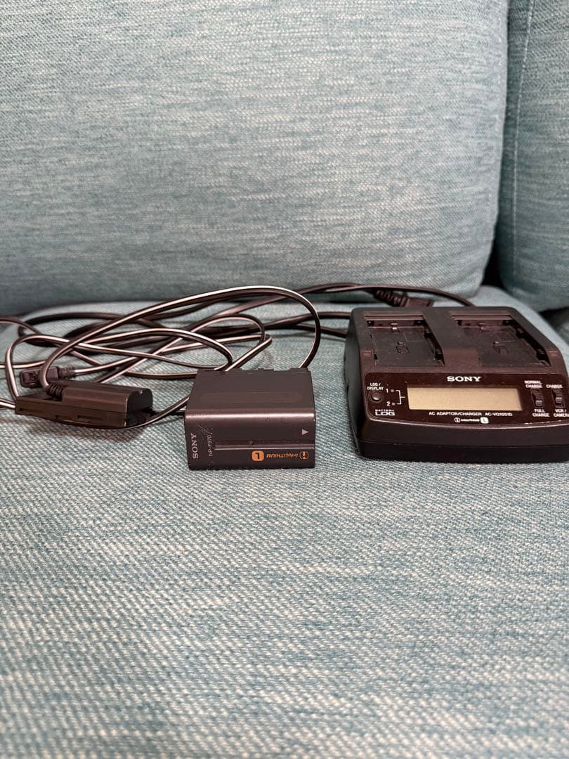 ち*ん様 【美品】SONY HXR-NX5J NXCAMカムコーダー　値下げ可能