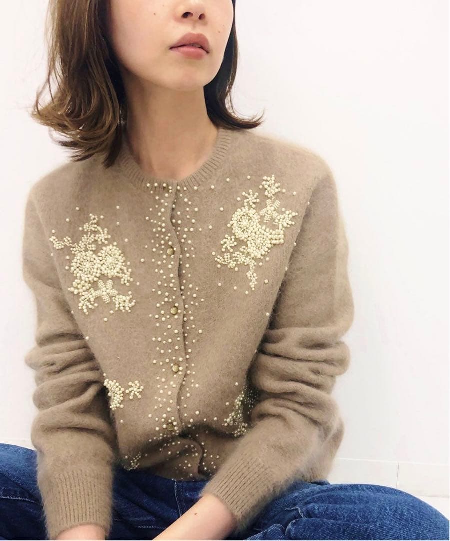 美品！IENA アンゴラ混 パールビーズ 刺繍カーディガン イエナ ファーニット