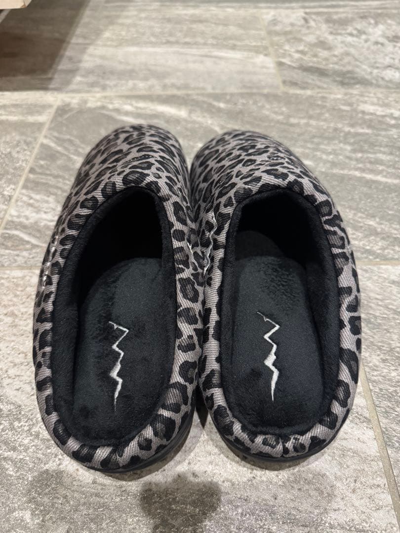 SUBU ヒョウ柄スリッパ グレー 収納袋付き
