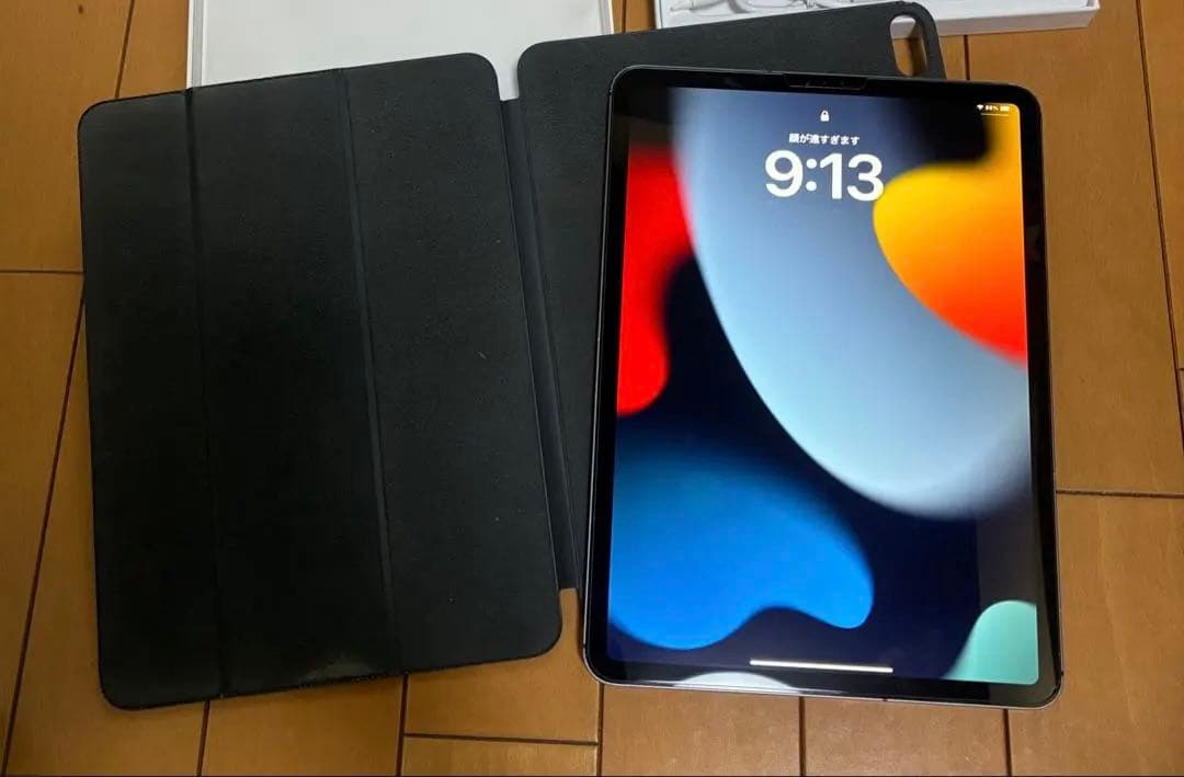 純正ケース付Apple iPad Pro セルラー 11インチ 256GB