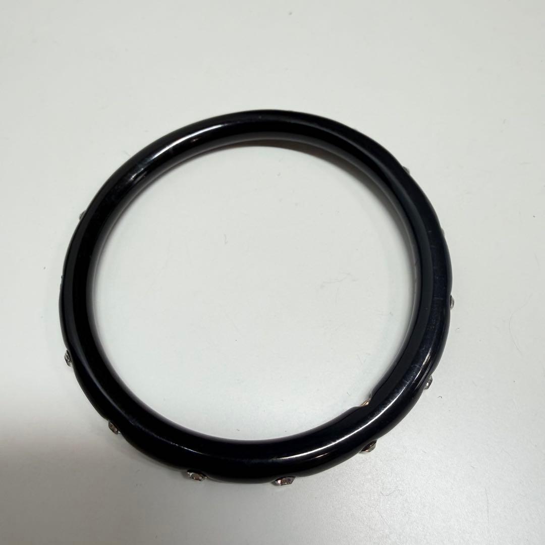 オ*ム様 CHANEL ブラック クリスタルバングル