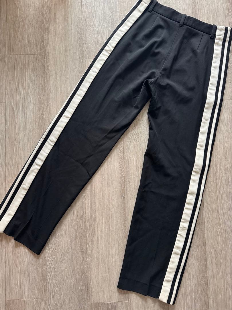 バレンシアガ BALENCIAGA サイドライン パンツ 黒✖️白 アディダス