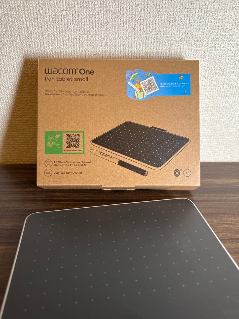 は*ち様 Wacom One ペンタブ small 使用少 レシート有 箱付