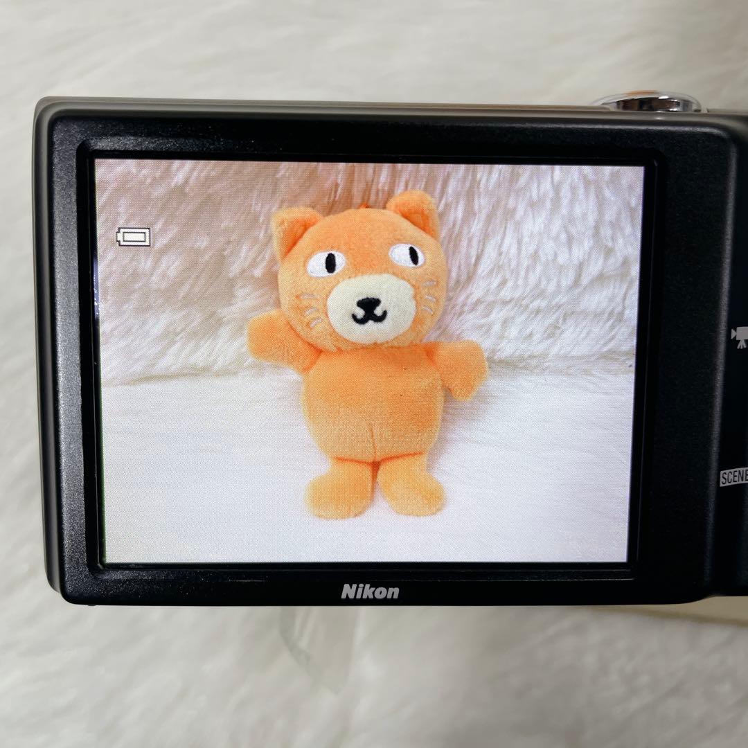 【✨美品✨】Nikon COOLPIX S6100【✨新品バッテリー付き✨】