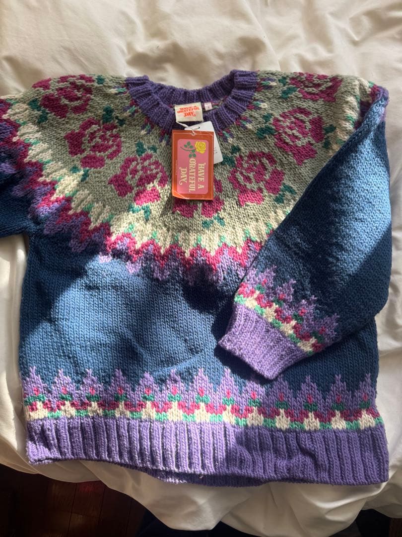 Have a grateful day 人気完売品　ウール　セーター　ローズ