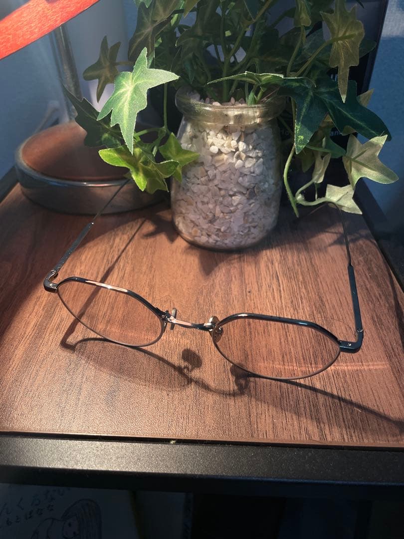 【値下げ中】ISSEY MIYAKE サングラス シルバー 金子眼鏡