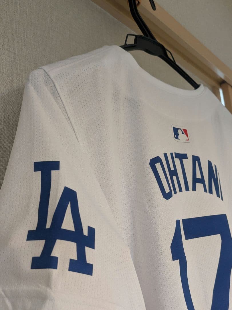 ドジャース　ユニフォーム　大谷翔平
