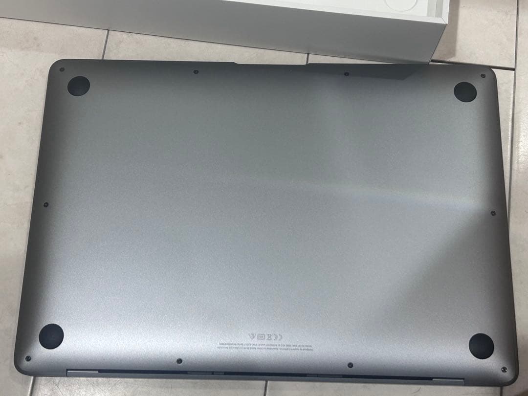 MacBookAir M1 13インチ256GB 8GB Apple公式整備済