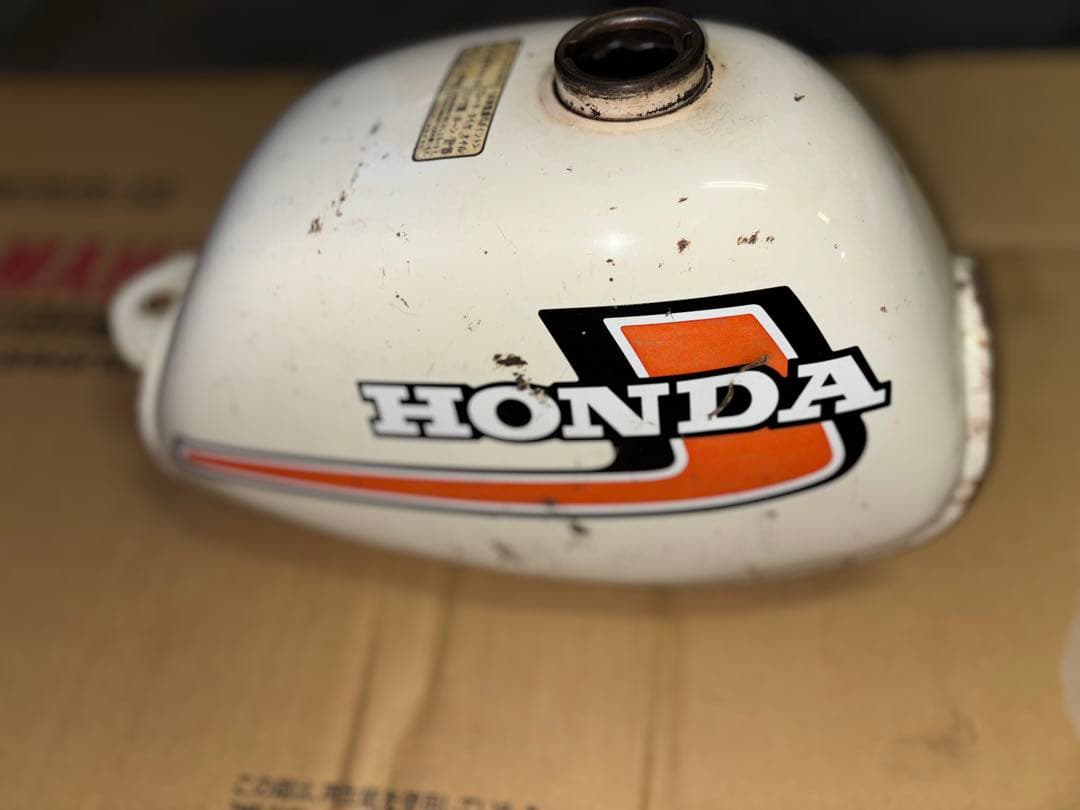 HONDA モンキー　Z50J 4L 錆、凹みあり