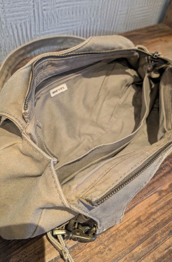 DIESEL Archive shoulder bag Y2K 三日月