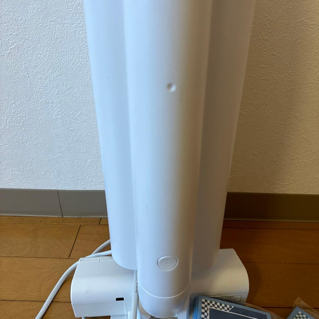 2024年製Panasonic AVA79V-1U コードレス掃除機