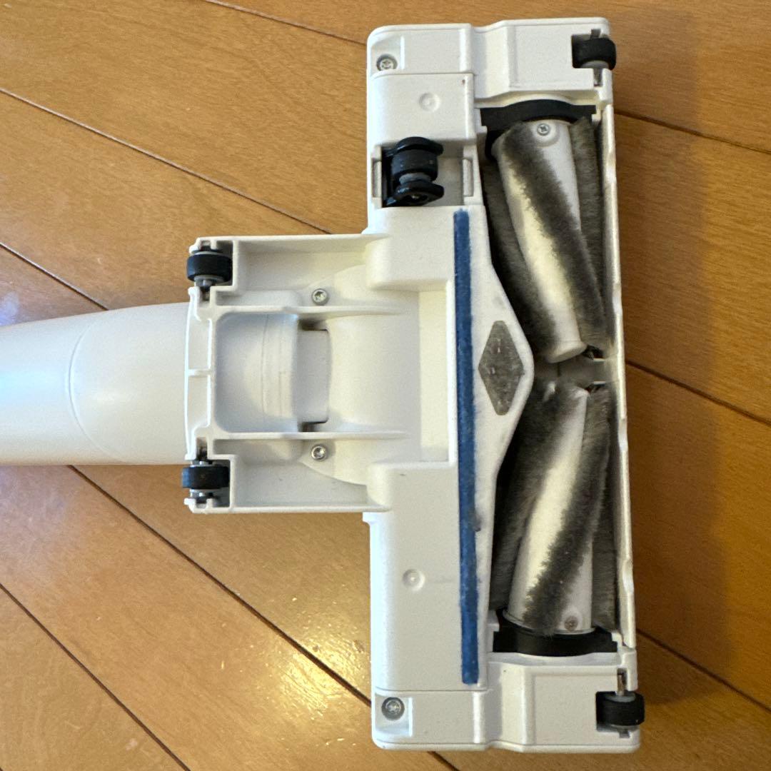 2024年製Panasonic AVA79V-1U コードレス掃除機