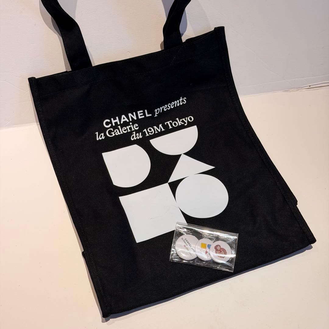 CHANEL トートバック la Galerie du 19M Tokyo +1