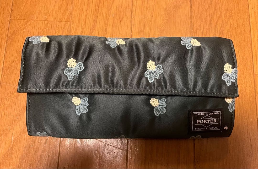 PORTER ×ミナペルホネン　花柄刺繍 長財布