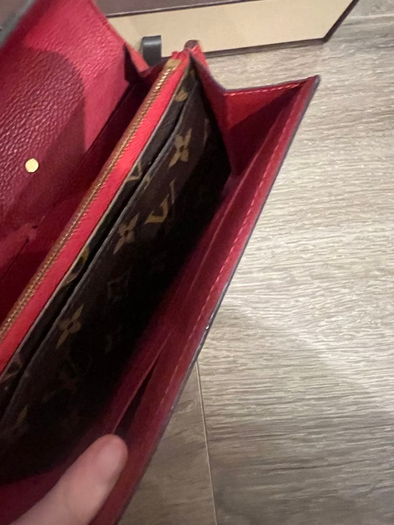 Louis Vuitton 長財布 黒/赤