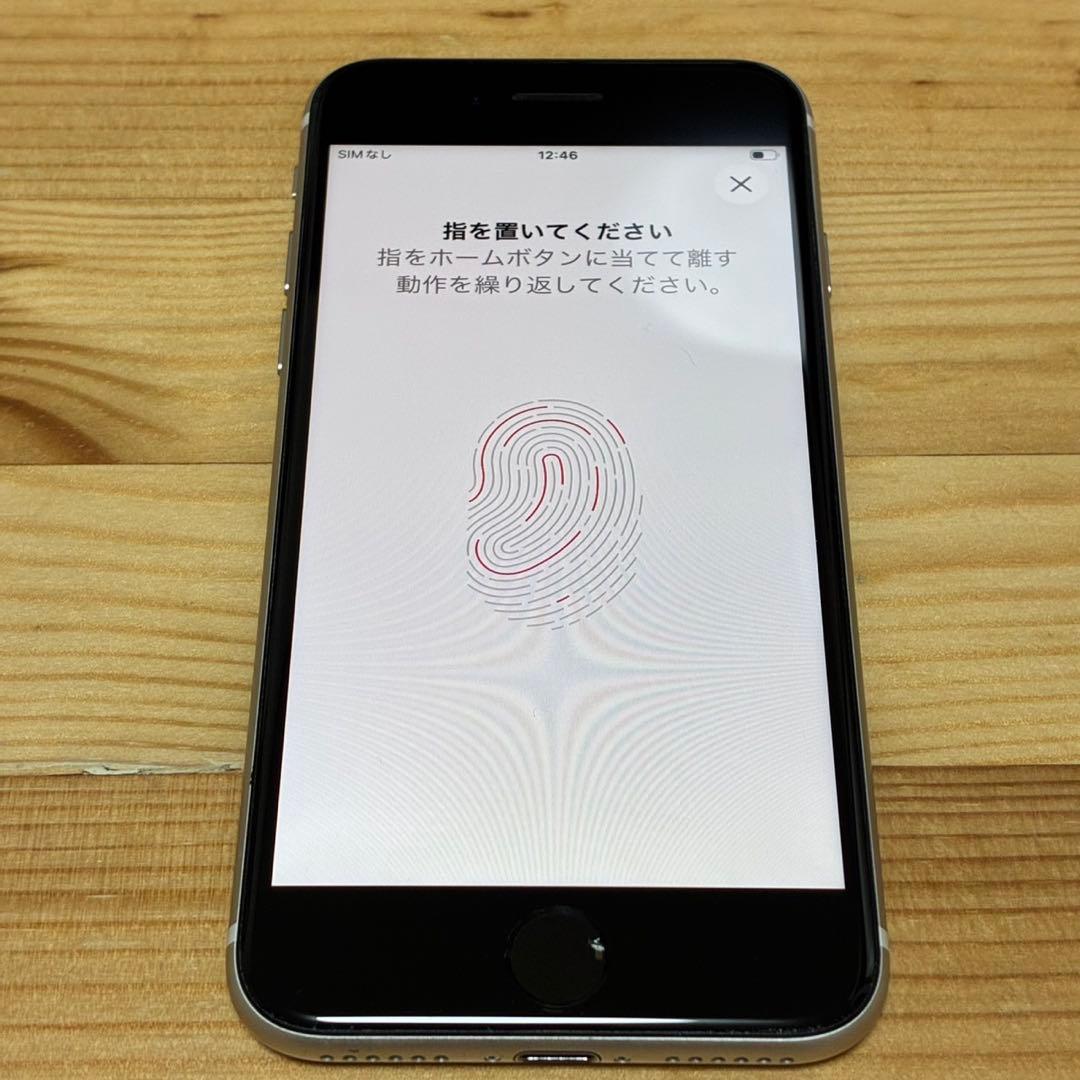 t*2様 バッテリー新品　iPhoneSE第3世代64GB SIMフリー　美品