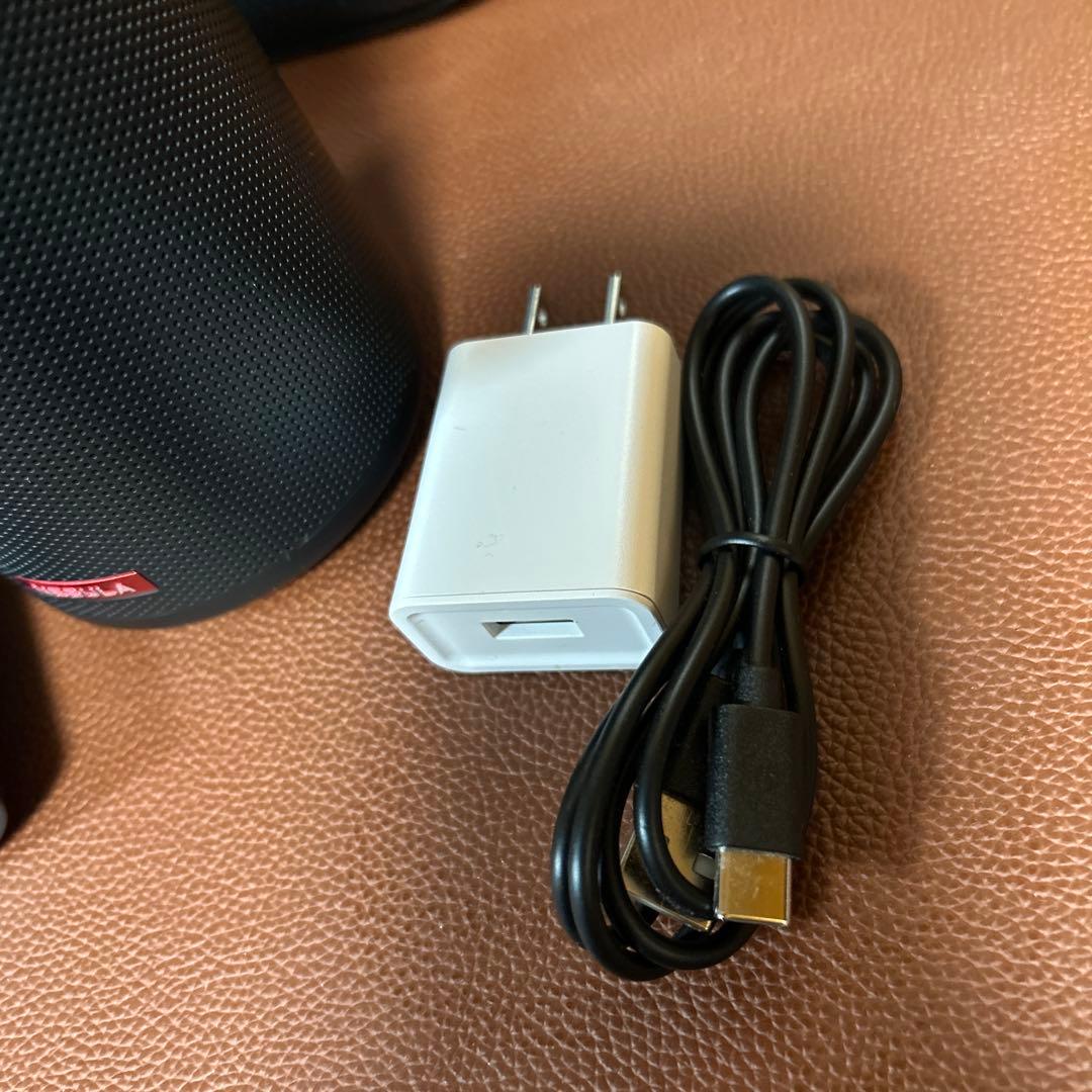 NEBULA CAPSULE 2 プロジェクター　ケース付き