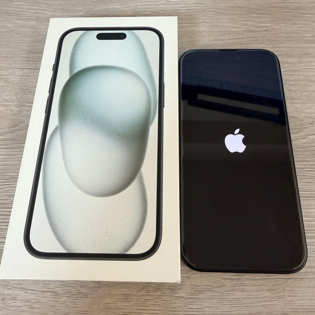 iPhone 15 128GB バッテリー100% 箱付き