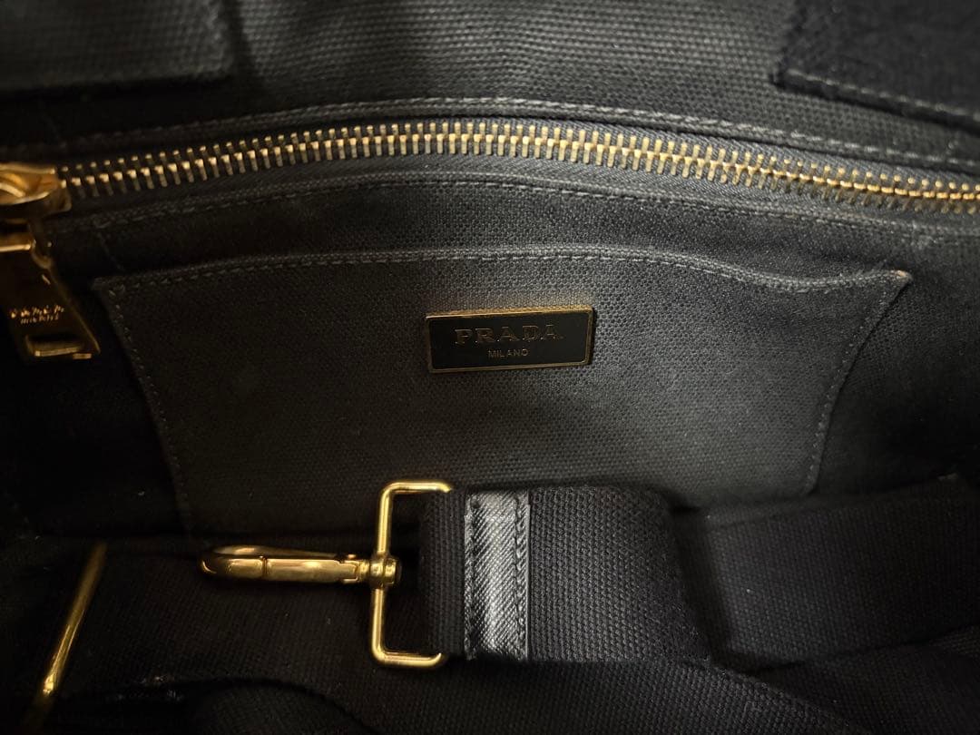PRADA カナパ　ミニショルダーバッグ
