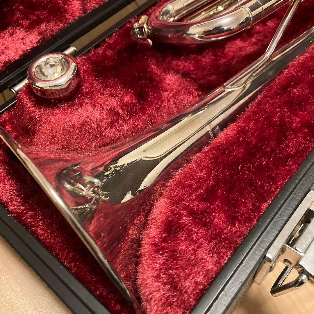 YAMAHA YTR1335 ヤマハ トランペット ハードケース付き シルバー