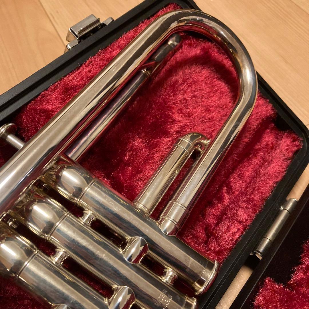 YAMAHA YTR1335 ヤマハ トランペット ハードケース付き シルバー